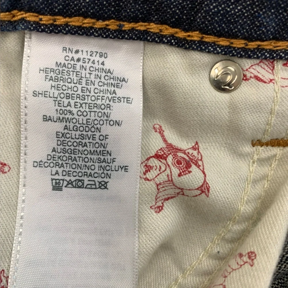 True Religion (new with tags) Mens Jeans Size 42